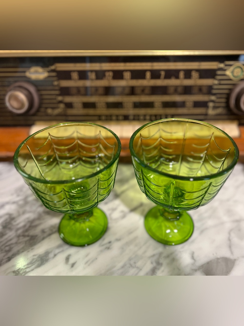 ✨NEW💚Target Bullseye Playground 2026 Halloween Green Glass Goblet Stemware Set🥂 - Picture 4 of 8